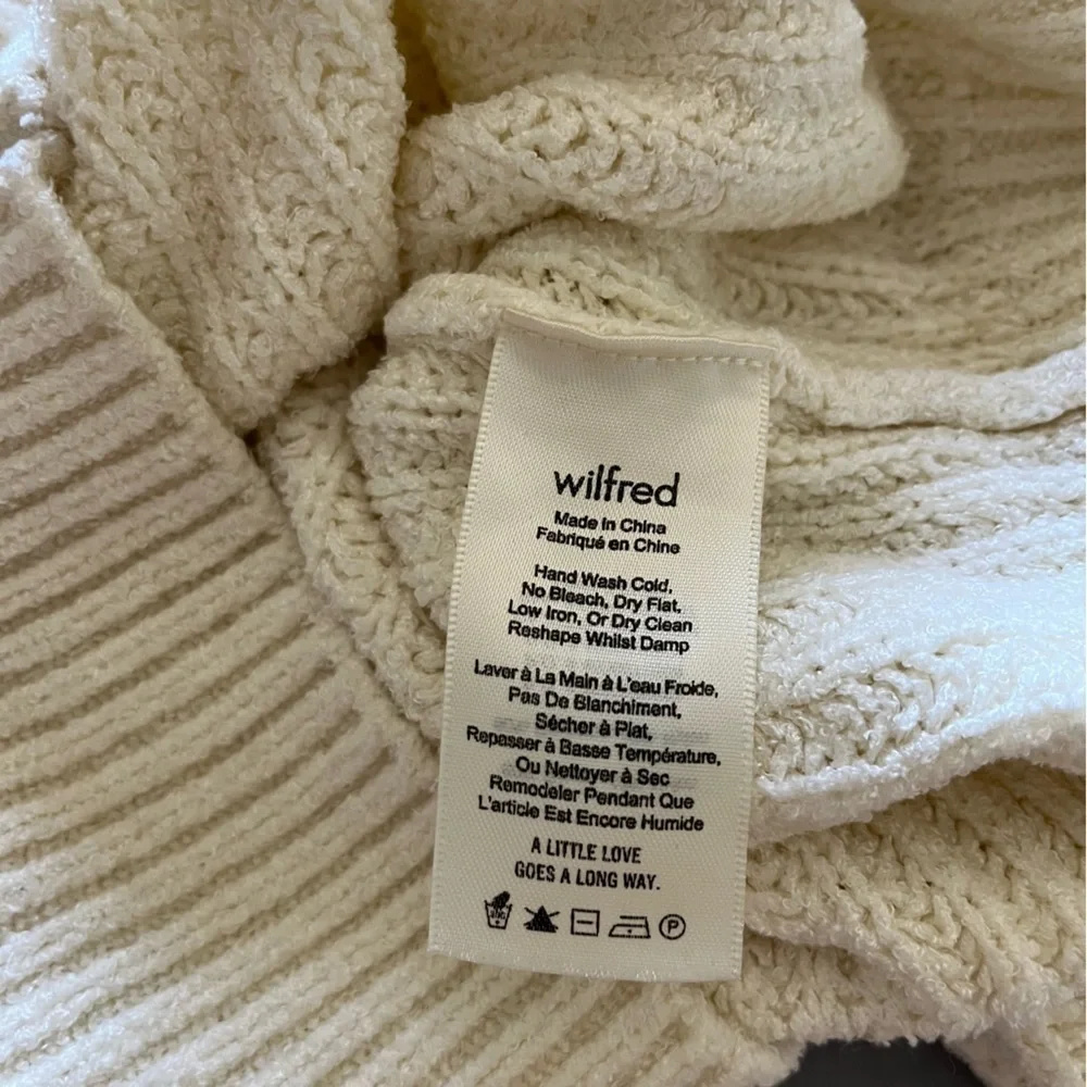 Aritzia Wilfred Essential Chenille Sweater in Avorio ( Cream ) Size Small